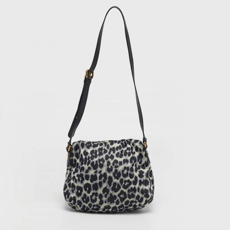 Pre Owned Marc by Marc Jacobs Preppy Natasha Black/White Leopard Print Nylon Crossbody Bag