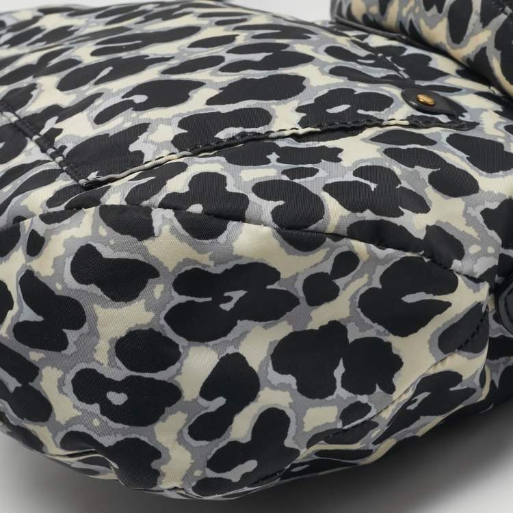 Pre Owned Marc by Marc Jacobs Preppy Natasha Black/White Leopard Print Nylon Crossbody Bag