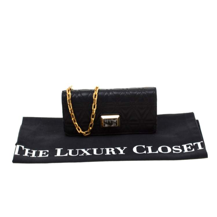 Pre Owned Marc by Marc Jacobs Black Quilted Leather Wallet on Chain