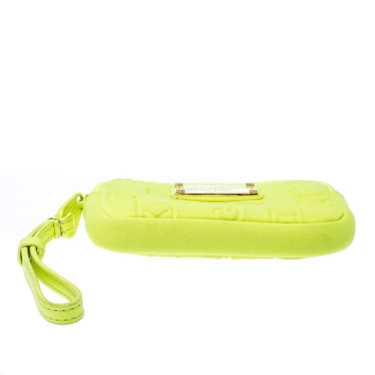 Pre Owned Marc by Marc Jacob Neon Green Dreamy Logo Fabric Wingnam Wristlet Pouch
