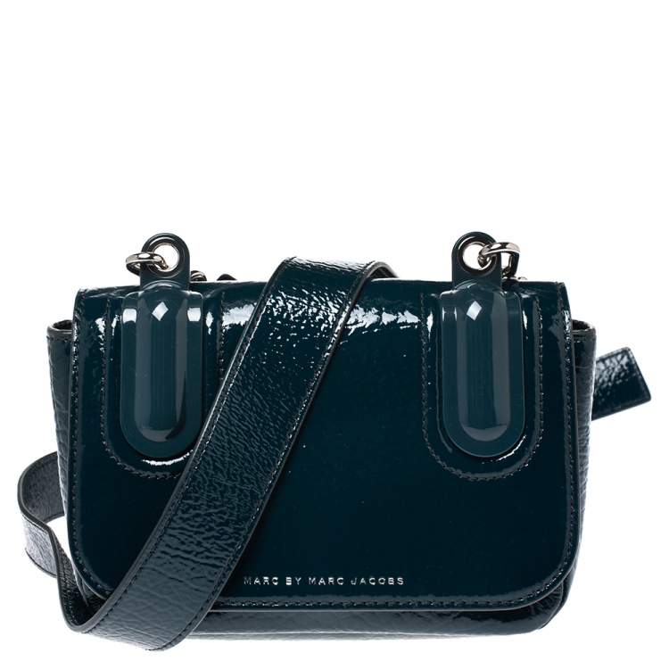 marc jacobs black patent leather handbag