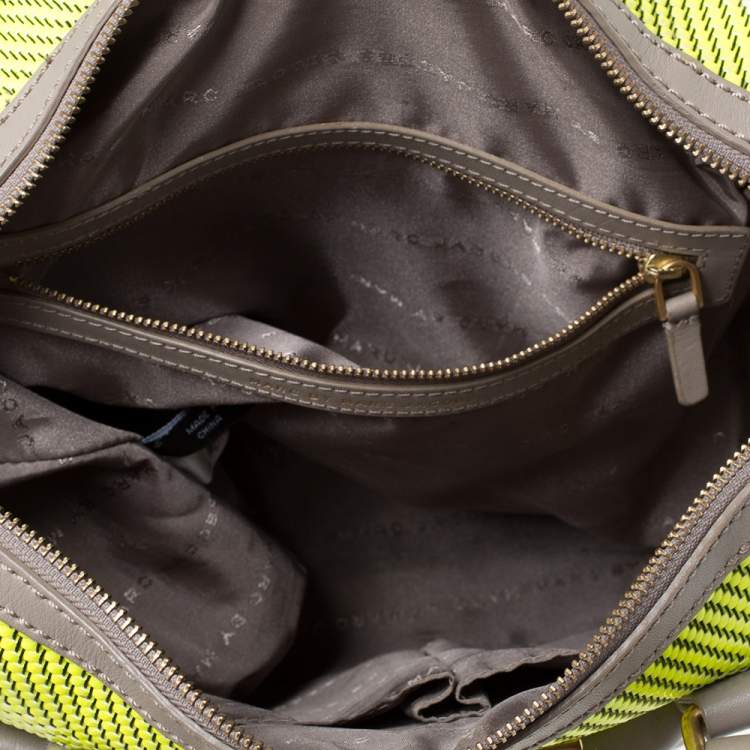 Pre Owned Marc by Marc Jacobs Neon Green/Grey Patent Leather and Nylon Werdie Satchel