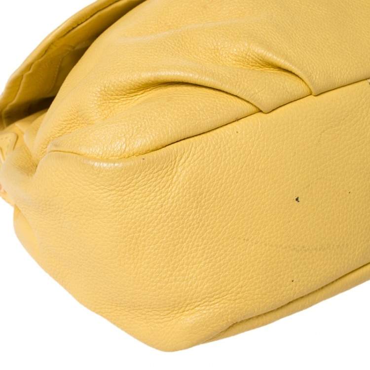 Pre Owned Marc by Marc Jacobs Yellow Leather Classic Q Lil Ukita Top Handle Bag