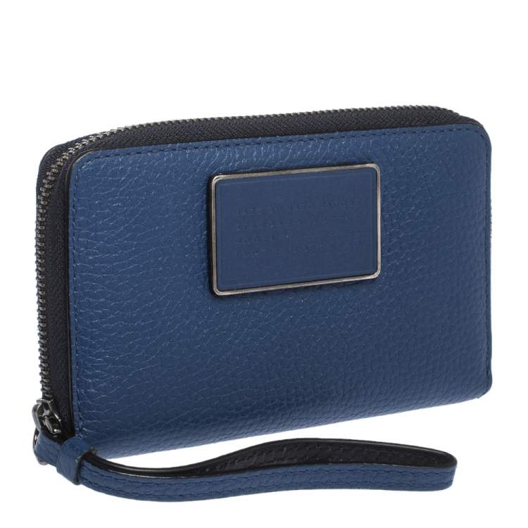Pre Owned Marc by Marc Jacobs Blue Leather Classic Q Wingman Wallet