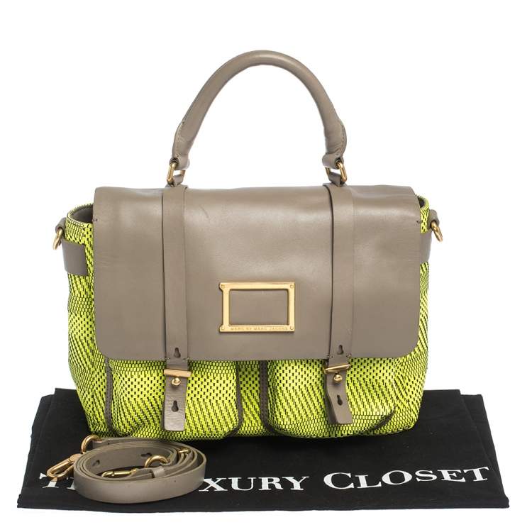 Pre Owned Marc by Marc Jacobs Neon Green/Grey Woven Patent Leather and Nylon Werdie Top Handle Bag