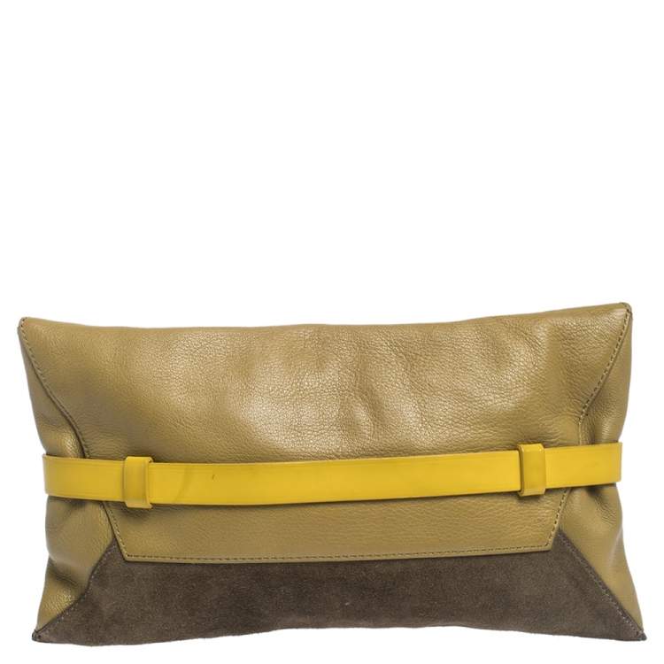 Pre Owned Marc by Marc Jacobs Tri Color Leather and Suede Clutch