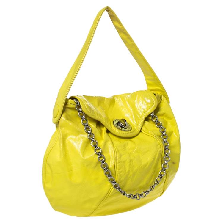 Pre Owned Marc by Marc Jacobs Yellow Patent Leather Turnlock Flap Chain Hobo