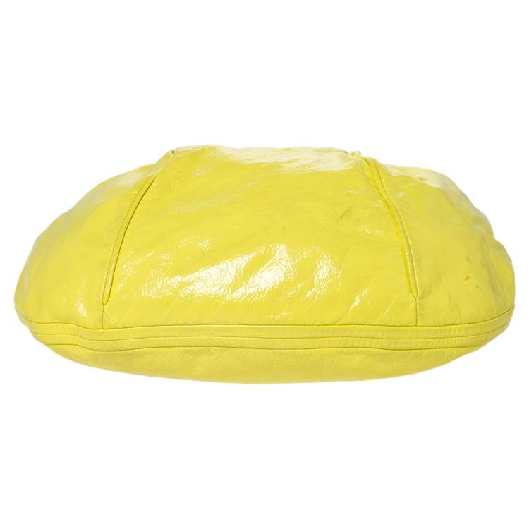 Pre Owned Marc by Marc Jacobs Yellow Patent Leather Turnlock Flap Chain Hobo