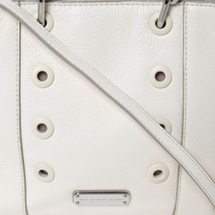 Pre Owned Marc By Marc Jacobs White Leather Eyelet Tote