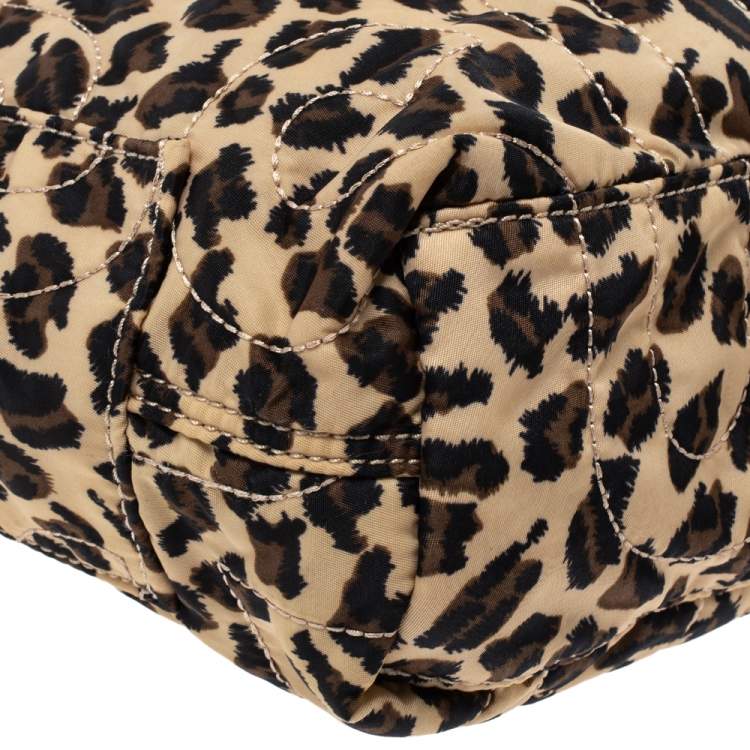 Pre Owned Marc by Marc Jacobs Beige Leopard Print Nylon Medium Pretty Tate 