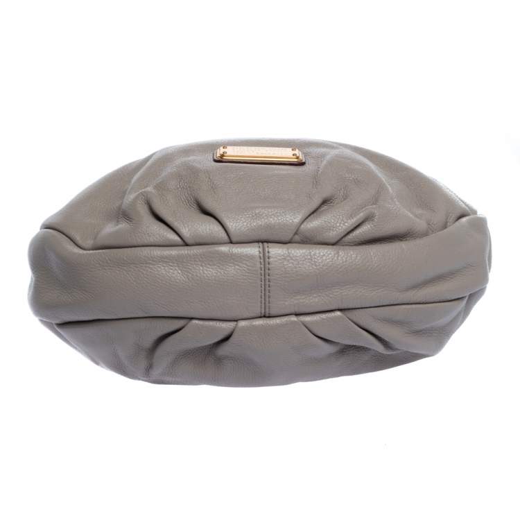 مملوكة مسبقًا  Marc by Marc Jacobs Taupe Leather Classic Q Hillier Hobo