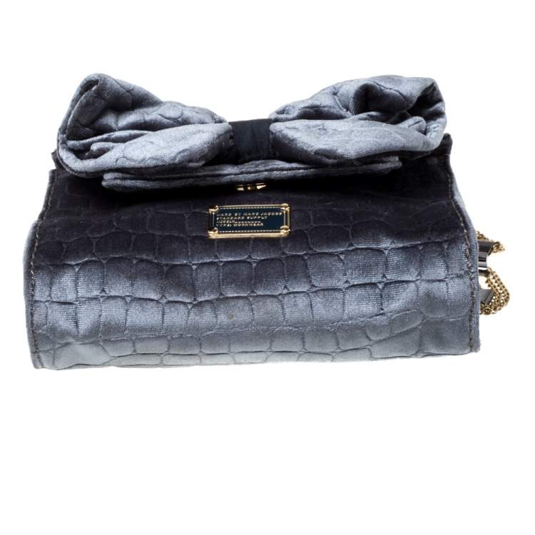 مملوكة مسبقًا Marc by Marc Jacobs Grey Velvet Shoulder Bag