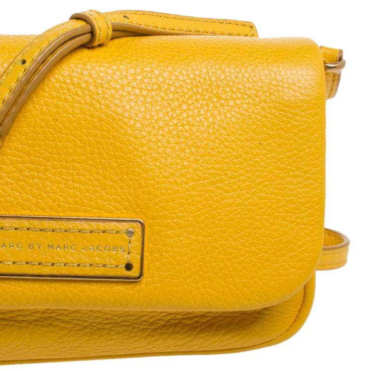 Pre Owned Marc by Marc Jacobs Yellow Leather Too Hot To Handle Sofia Crossbody Bag