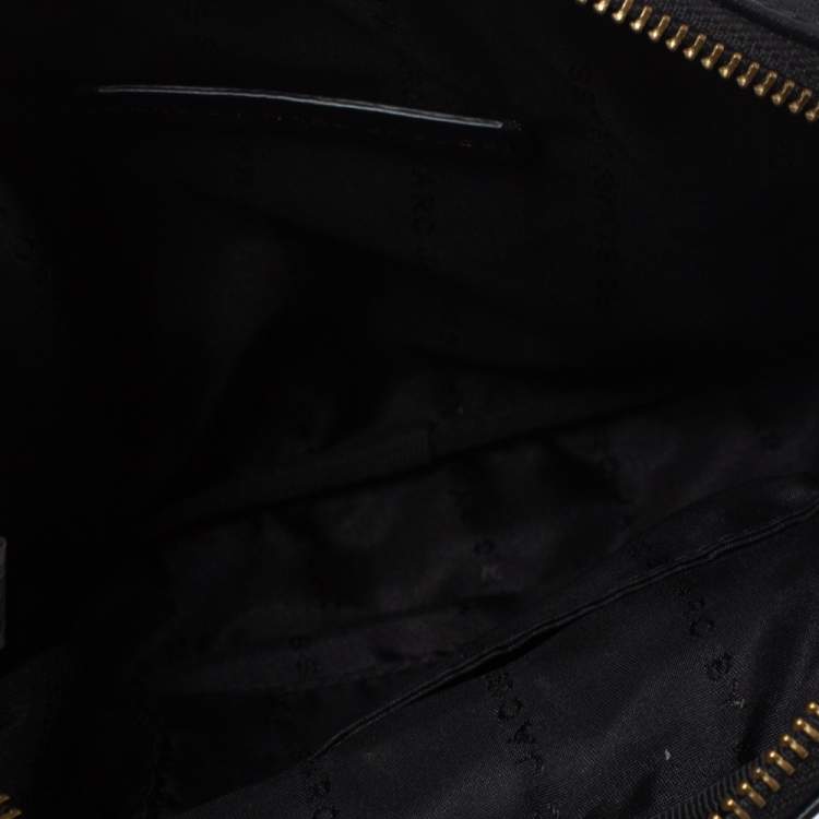 Pre Owned Marc by Marc Jacobs Black Leather Logo Plaque Shoulder Bag