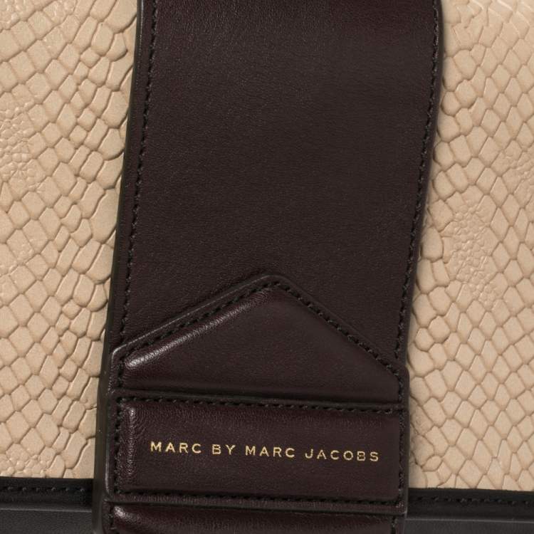 Pre Owned Marc By Marc Jacobs Tri Color Leather Flipping Out Clutch