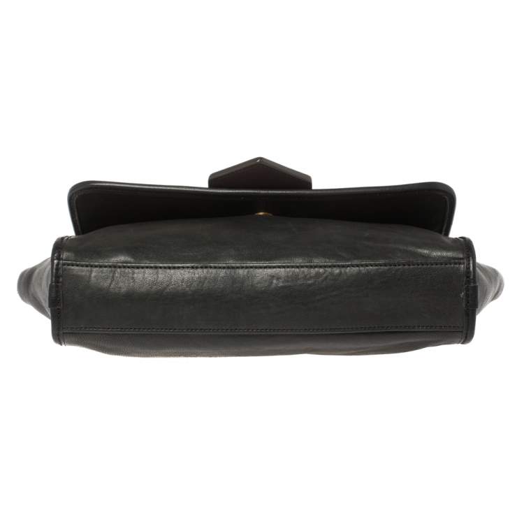 Pre Owned Marc By Marc Jacobs Tri Color Leather Flipping Out Clutch