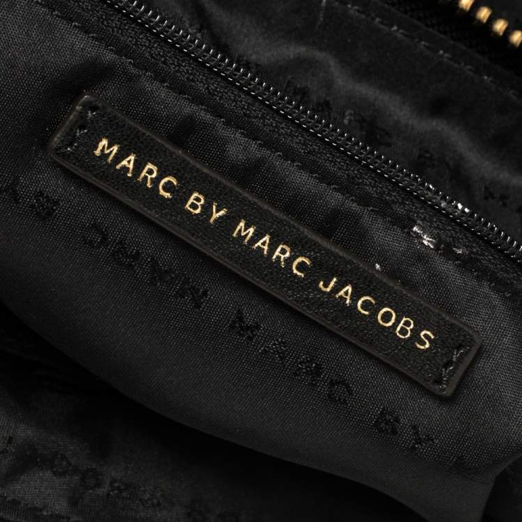 Pre Owned Marc By Marc Jacobs Tri Color Leather Flipping Out Clutch