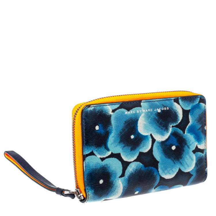 Pre Owned Marc by Marc Jacobs Blue Printed Leather Sophisticato Wingman Wristlet Wallet