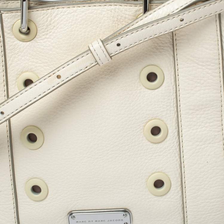 Pre Owned Marc By Marc Jacobs White Leather Eyelet Tote