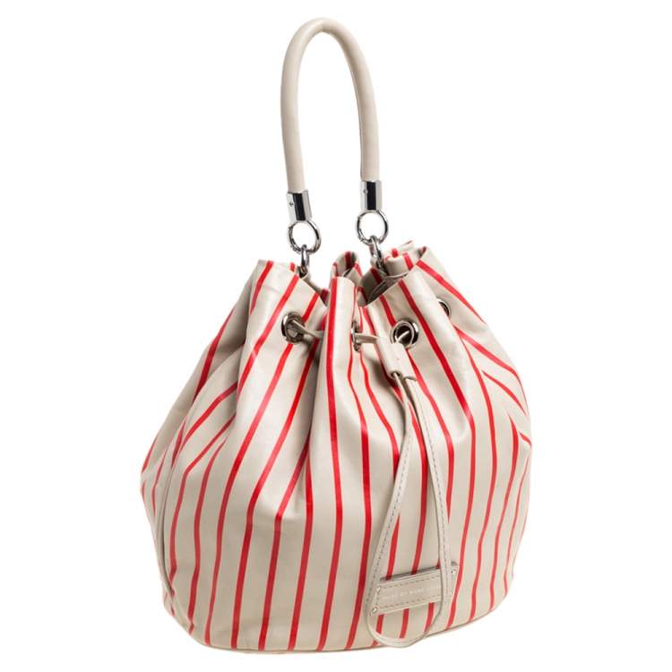 Pre Owned Marc by Marc Jacobs Beige/Red Striped Leather Too Hot To Handle Drawstring Hobo