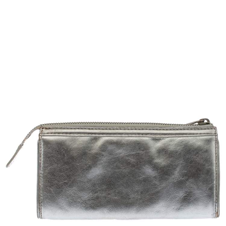 Pre Owned Marc by Marc Jacobs Metallic Silver Leather Totally Turnlock Wallet     