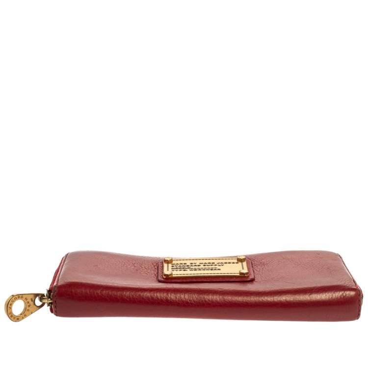 Pre Owned Marc By Marc Jacobs Coral Orange Leather Zip Around Wallet