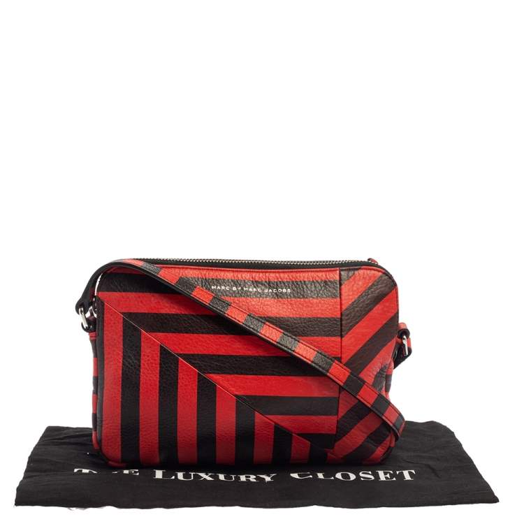 Pre Owned Marc by Marc Jacobs Red/Black Striped Leather Turn Around Dani Crossbody Bag