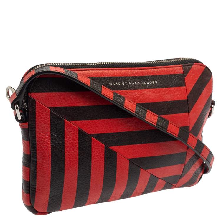 Pre Owned Marc by Marc Jacobs Red/Black Striped Leather Turn Around Dani Crossbody Bag