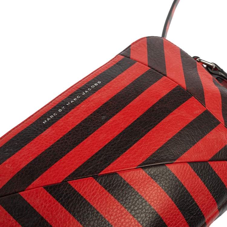 Pre Owned Marc by Marc Jacobs Red/Black Striped Leather Turn Around Dani Crossbody Bag