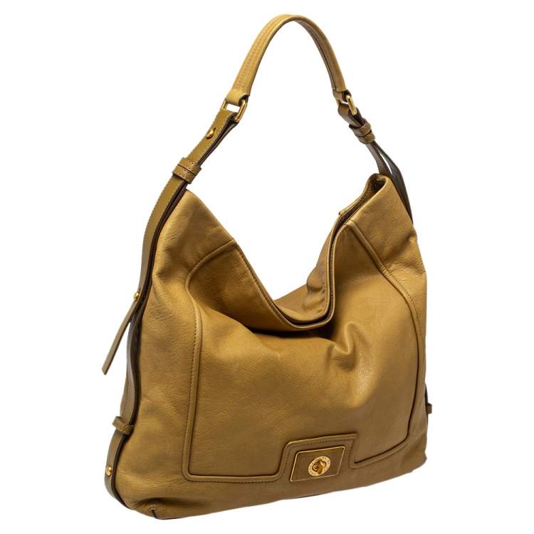 مملوكة مسبقًا Marc by Marc Jacobs Beige Leather Revolution Hobo