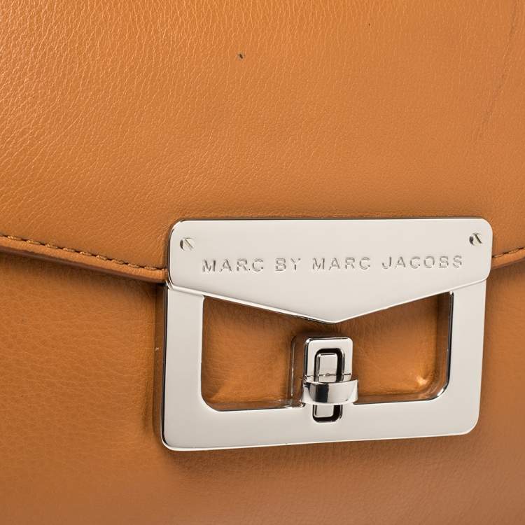 Pre Owned Marc by Marc Jacobs Tan Leather Bianca Envelope Clutch