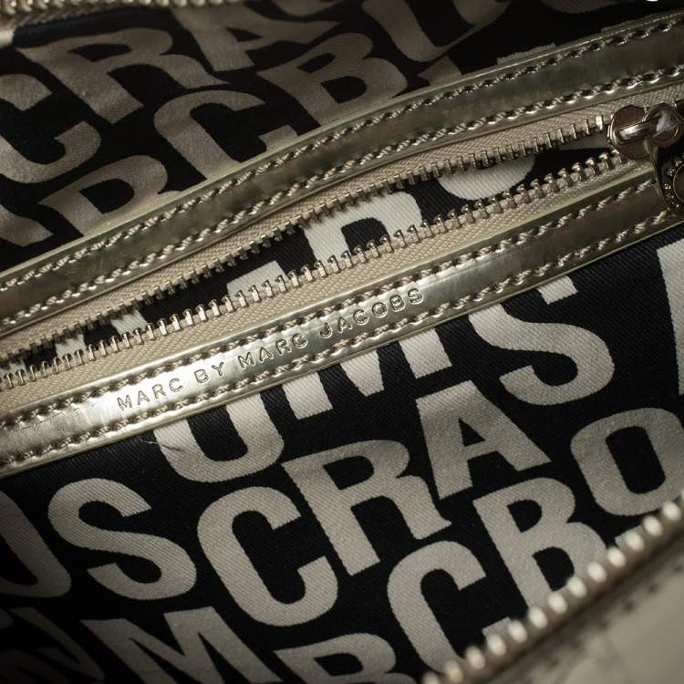 Pre Owned Marc by Marc Jacobs Metallic Gold Embossed Glossy Leather Boston Bag