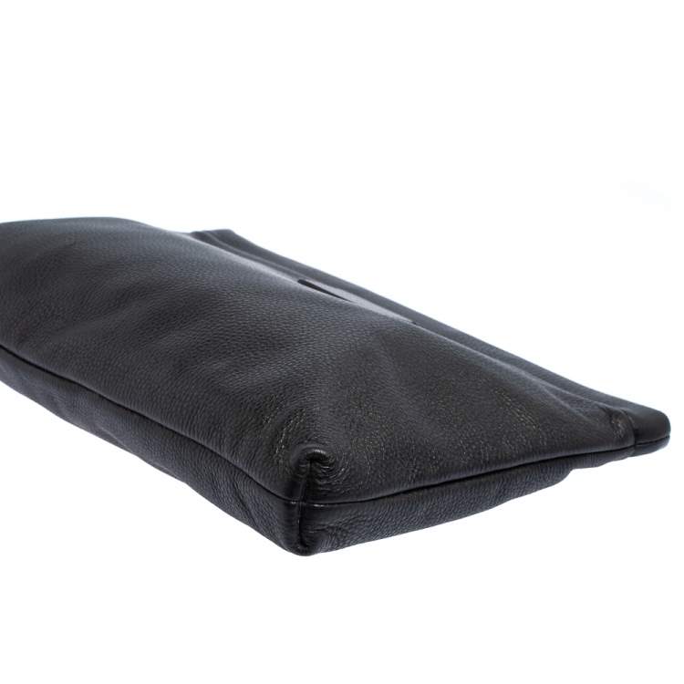 مملوكة مسبقًا Marc by Marc Jacobs Black Leather Can't Clutch