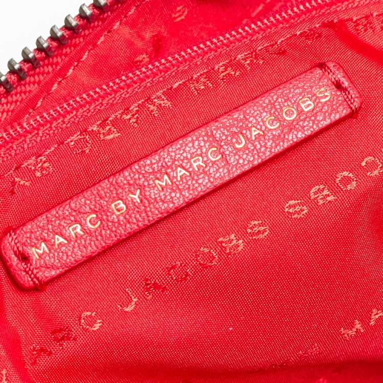 Pre Owned Marc by Marc Jacobs Red Leather Classic Q Wristlet Clutch