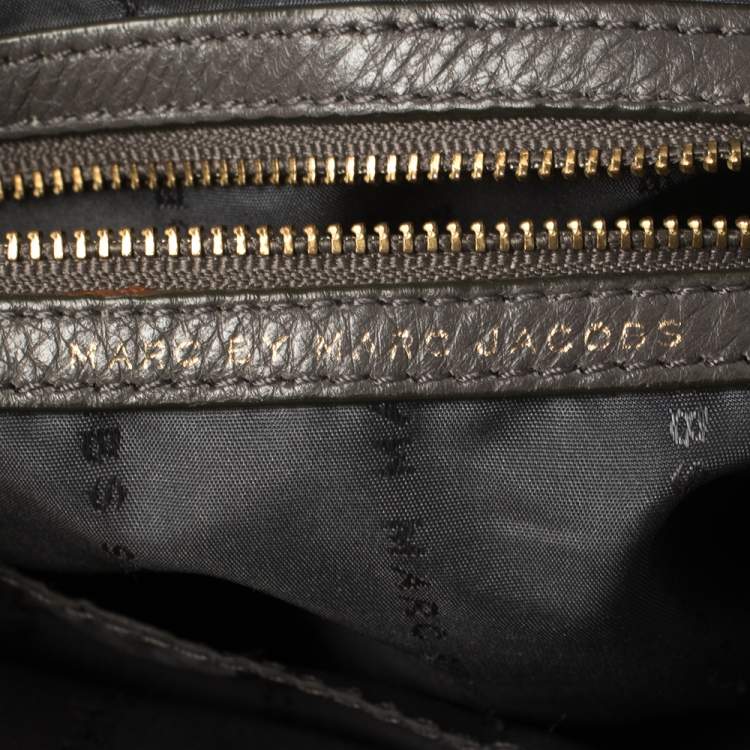 Pre Owned Marc by Marc Jacobs Grey Leather Small Messenger Bag