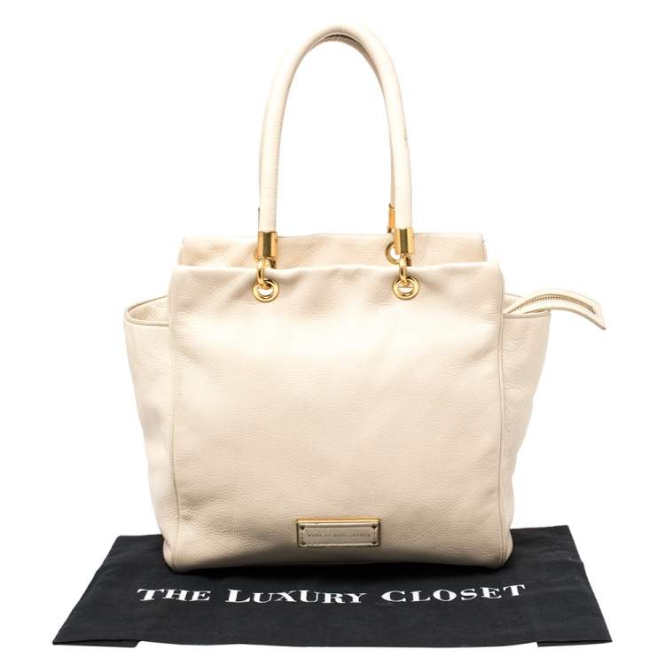 Pre Owned Marc By Marc Jacobs Cream Leather Too Hot To Handle Tote 