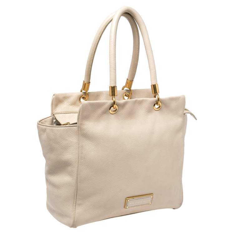 Pre Owned Marc By Marc Jacobs Cream Leather Too Hot To Handle Tote 