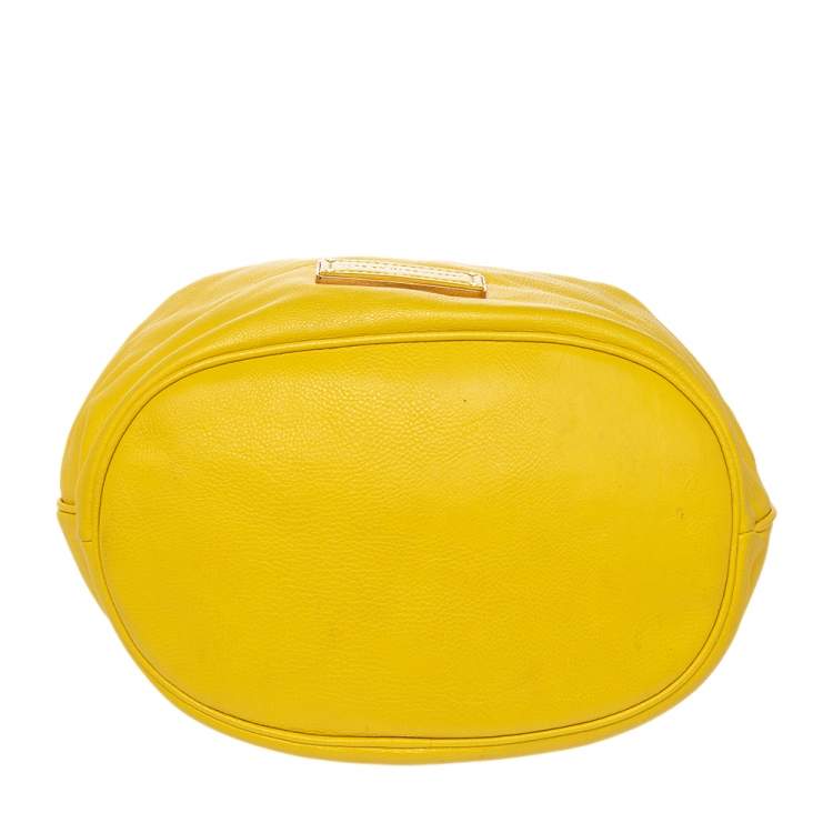 Pre Owned Marc by Marc Jacobs Yellow Leather Too Hot To Handle Drawstring Hobo
