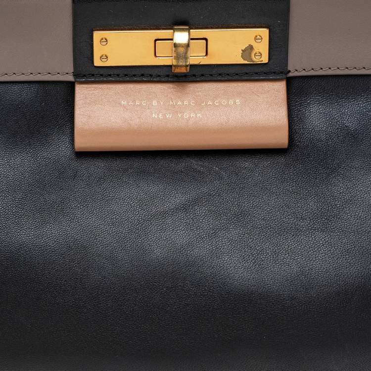 Pre Owned Marc by Marc Jacobs Tricolor Suede And Leather East End Lady Rei Clutch