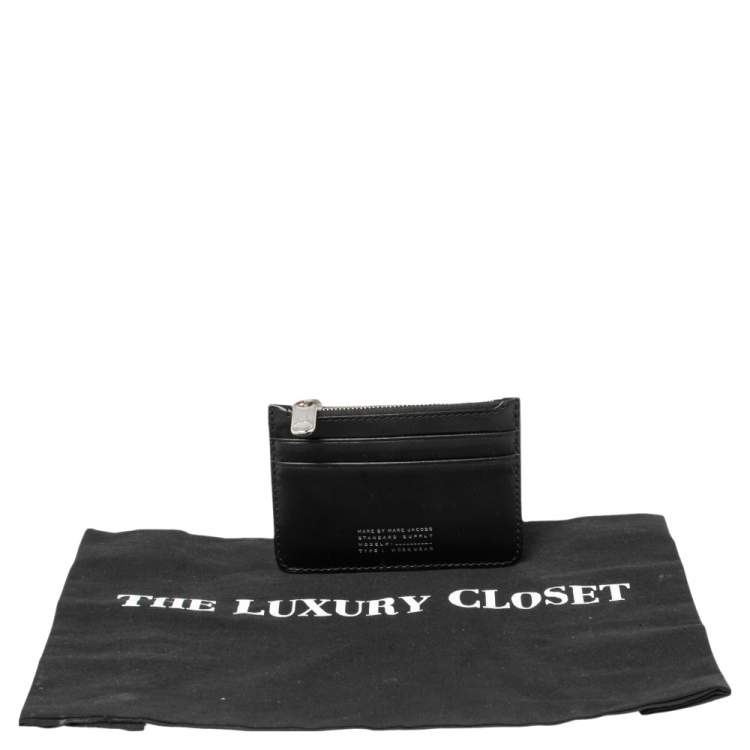 Pre Owned Marc by Marc Jacobs Black Leather Zip Card Holder