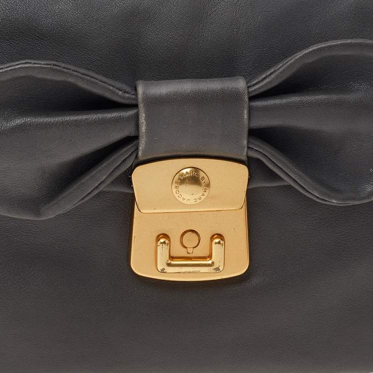 Pre Owned Marc by Marc Jacobs Grey Leather Flap Bow Clutch