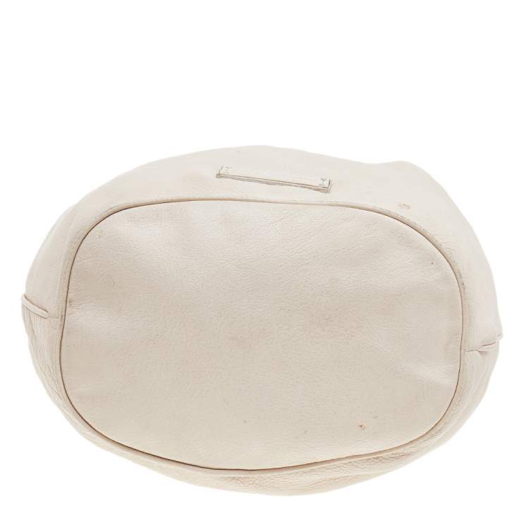 Pre Owned Marc By Marc Jacobs White Leather Too Hot to Handle Drawstring Bucket Bag