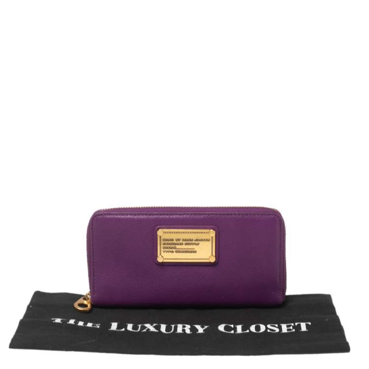 Pre Owned Marc by Marc Jacobs Purple Leather Zip Around Continental Wallet