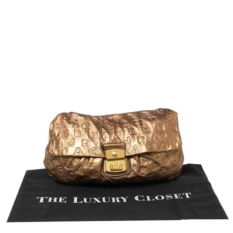 Pre Owned Marc By Marc Jacobs Bronze Embossed Leather Dreamy Logo Linda Clutch