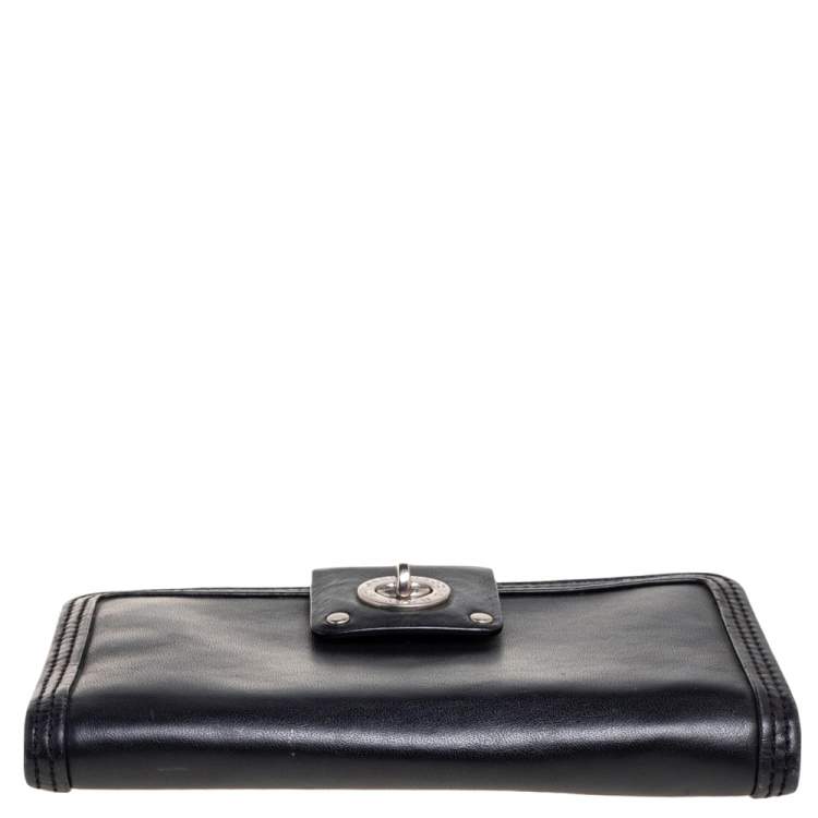 Pre Owned Marc by Marc Jacobs Black Leather Totally Turnlock Flap Wallet     
