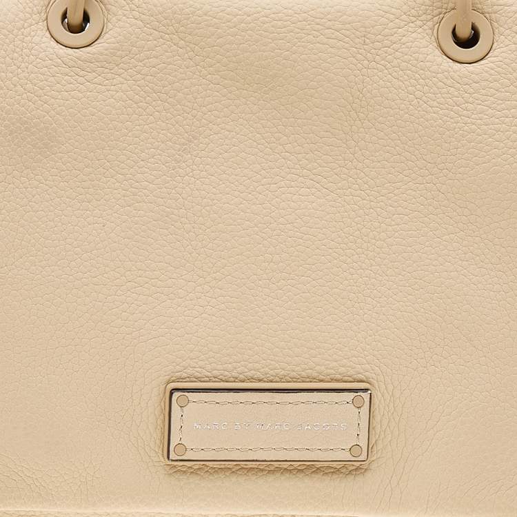 Pre Owned Marc by Marc Jacobs Cream/Neon Leather Novelty Too Hot to Handle Top Handle Bag
