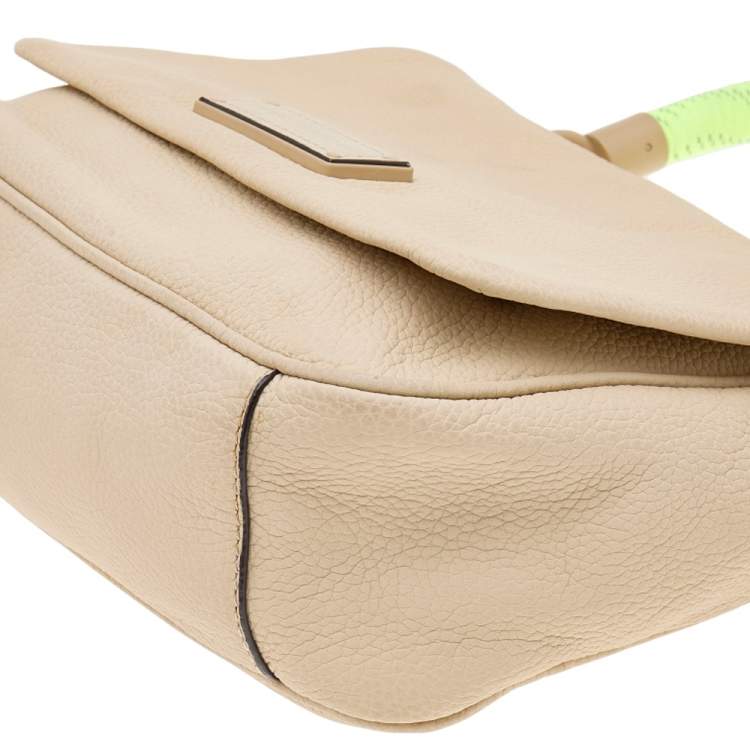 Pre Owned Marc by Marc Jacobs Cream/Neon Leather Novelty Too Hot to Handle Top Handle Bag