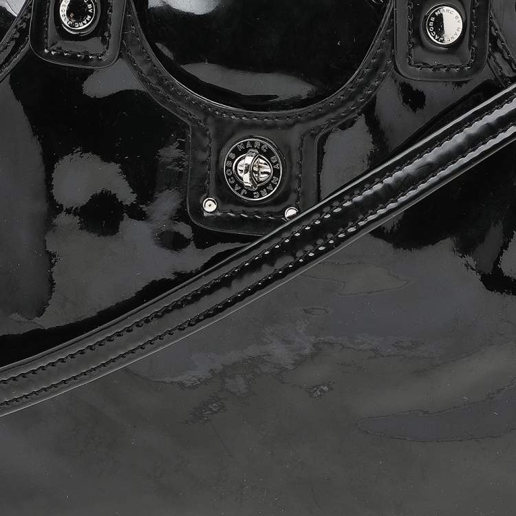 مملوكة مسبقًا Marc by Marc Jacobs Black Patent Leather Turnlock Satchel