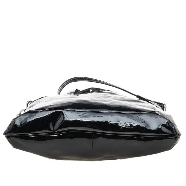 مملوكة مسبقًا Marc by Marc Jacobs Black Patent Leather Turnlock Satchel