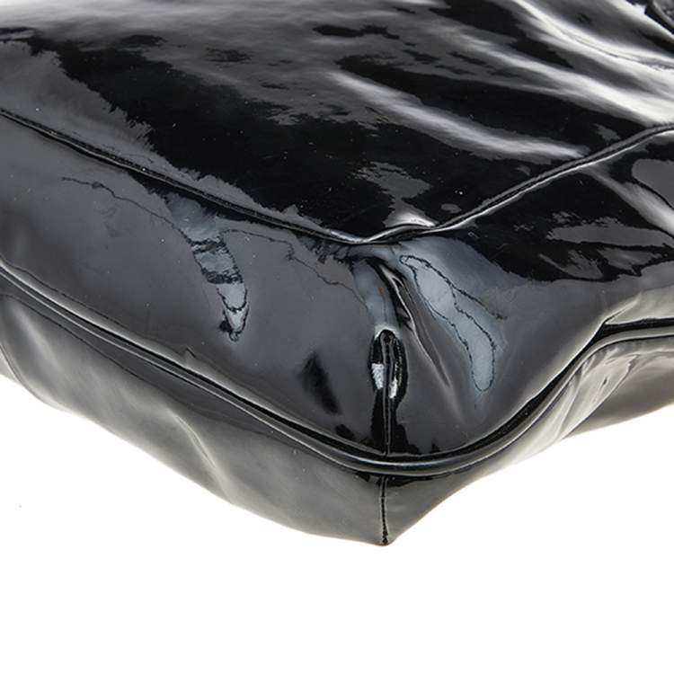 مملوكة مسبقًا Marc by Marc Jacobs Black Patent Leather Turnlock Satchel